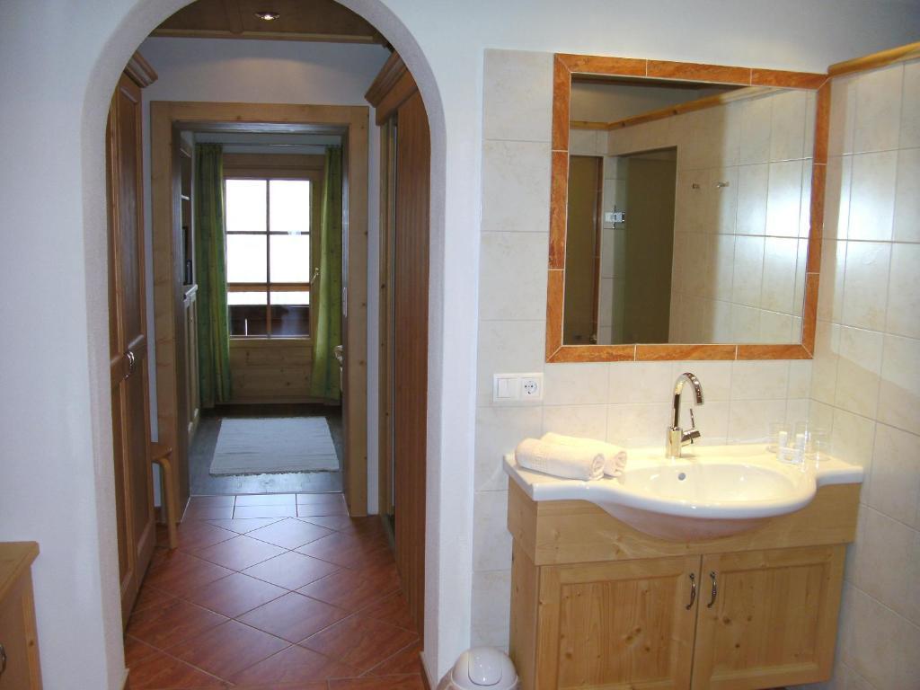 Appartements Stoffenhof Алпбах Стая снимка